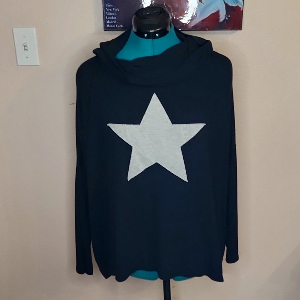 Sundry Hooded Shirt